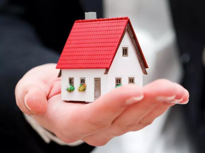 在广州有多套住房可以同时申请提取公积金吗?